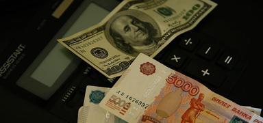 Rus rublesi dolara yenik dyor