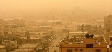 ran'da birok kentte kum frtnas nedeniyle tatil ilan edildi