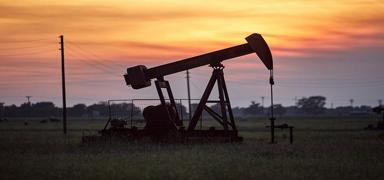 Suudi Arabistan ve Rusya endiesi: Brent petroln varil fiyat rekor krd