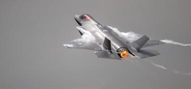 F-16'larn yerini F-35'ler alyor: 4' resmen teslim edildi