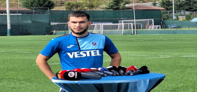 Trabzonspor'un yeni sa beki Mehmet Can Aydn: Buraya savamaya geldim