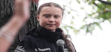 Greta Thunberg, ngiltere'de gzaltna alnd