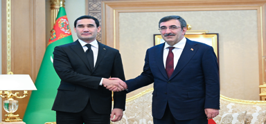 Berdimuhamedov, Cumhurbakan Yardmcs Ylmaz' kabul etti