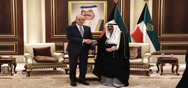 Meclis Bakan Kurtulmu'tan Kuveyt'e taziye ziyareti