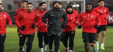 Burak Yılmaz'lı Kayserispor, Beşiktaş'a hazırlanıyor