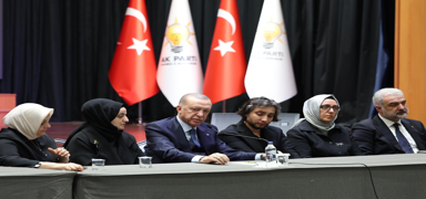 Cumhurbaşkanı Erdoğan'dan AK Parti İstanbul İl Başkanlığına taziye ziyareti