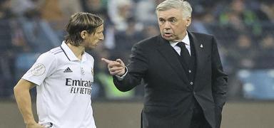 Ancelotti'den Modric'e sürpriz teklif!