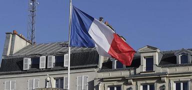 Fransa Rusya'nın Paris Büyükelçisini, Dışişleri Bakanlığına çağırdığını bildirdi
