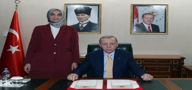 Cumhurbakan Erdoan, Afyonkarahisar Valiliini ziyaret etti