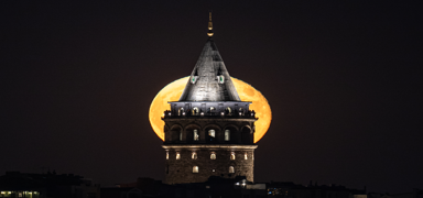Galata Kulesi bir ay sreyle ziyarete kapatld