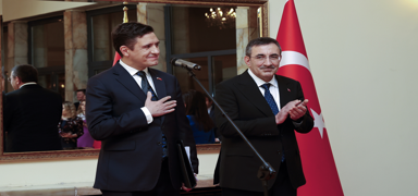 Cumhurbakan Yardmcs Ylmaz: Trkiye ve Bulgaristan'n baarlar da sorumluluklar da ortaktr