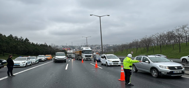 Avclar'da zincirleme trafik kazas! 2 kii hayatn kaybetti
