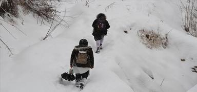 4 gndr aralklarla devam eden karn ardndan Bitlis'te okullar tatil edildi