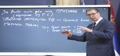 Srp lider Vucic: Son 48 saat ierisinde u an sylemesi kolay olmayan bir haber aldk
