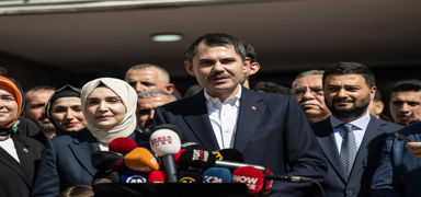 Oy verme ilemi devam ederken Murat Kurum'dan vatandalara sandk ars