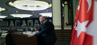 Cumhurbakan Erdoan: Kendini devletten stn gren ehir ekyalarna nefes aldrmayacaz