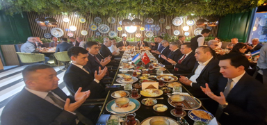 TKA Takent Program Koordinatrl zbek, zbekistan'da iftar program dzenledi