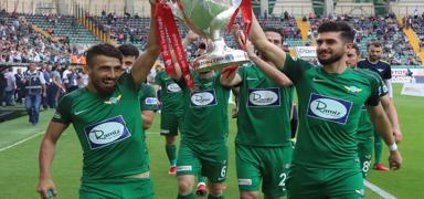 2018 ylnda Trkiye Kupas kazanan Akhisarspor, Amatr Lig'e dt
