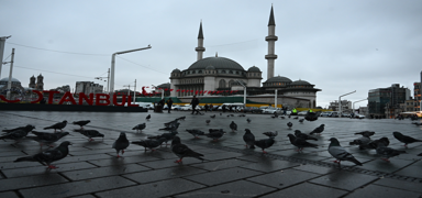 stanbul Valilii duyurdu: Taksim'deki kstlamalar kaldrld