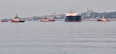 stanbul Boaz gemi trafiine tekrar ald