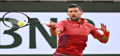 Novak Djokovic Roland Garros'ta ikinci tur biletini kapt