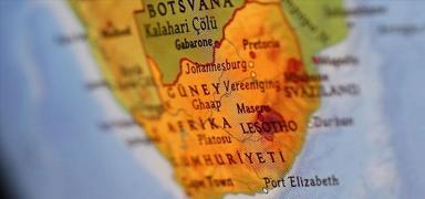 Gney Afrika'da frtna: 19 kii yaamn yitirdi