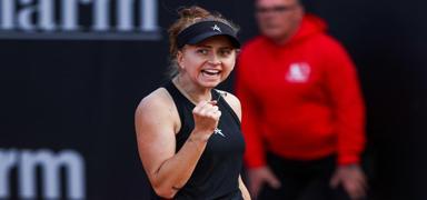 Milli tenisi Berfu Cengiz, sve'te ampiyonluunu ilan etti