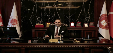 Boazna yemek kaan avukat, basavc Heimlich manevrasyla kurtard