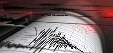 Manisa'da gece yars korkutan deprem!