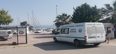 Denizde erkek cesedi bulundu