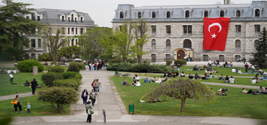 Boazii niversitesi'nden byk baar