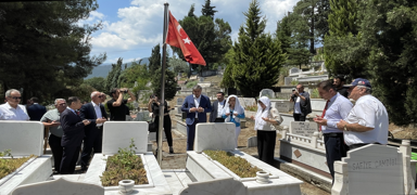 15 Temmuz ehitleri Metin Arslan ve Bar Efe, mezarlar banda anld