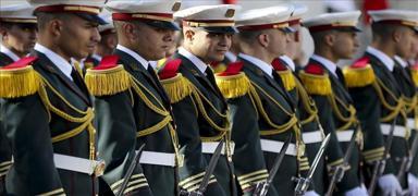 Cezayir'de 'askeri personel' karar! Bir ilk olacak