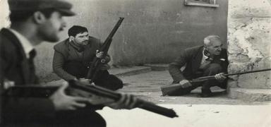 Tek tabancayla Rum terr rgt EOKA'ya direndiler: Trk askerini grnce aladk