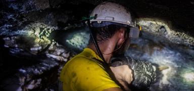 Deeri tam 95 bin 500 dolar! Hindistan'da bir madenci 19,22 karatlk elmas buldu