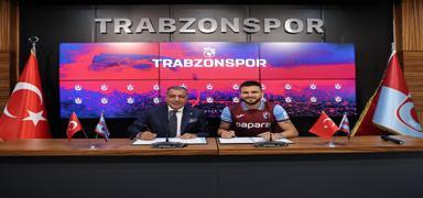 Trabzonspor'da Okay Yokulu iin imza treni dzenlendi