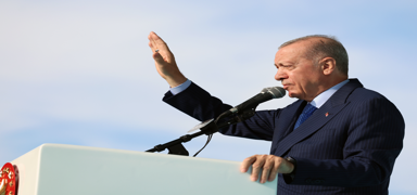 zmir Krfezi'nde evre felaketi! Bakan Erdoan: stismarclarn hibiri ortada yok
