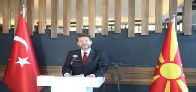 Konumasn Trke yapt! Trkiye ile gl ilikilere vurgu