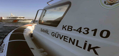 Data'da bot alabora oldu: 15 dzensiz gmen kurtarld