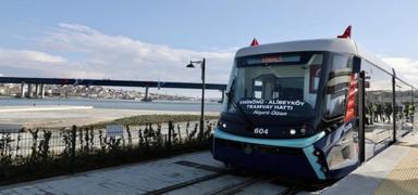 Eminn-Alibeyky Tramvay Hatt seferlerine engel