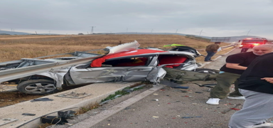 Balkesir'de otomobilin kamyonete arpt kazada 1 kii ld, 2 kii yaraland
