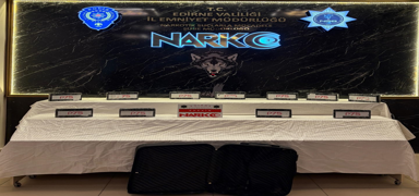 Kapkule'de bir trda 12 kilo 218 gram kokain ele geirildi
