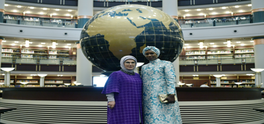Emine Erdoan, Marie Khone Fay ile Millet Ktphanesi'ni ziyaret etti