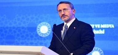 Altun'dan nemli aklamalar