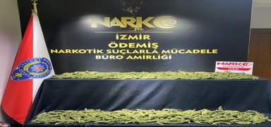 zmir'de dev narkotik operasyonu! 218 pheli tutukland
