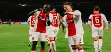 Ajax, PSV'nin serisini bitirdi