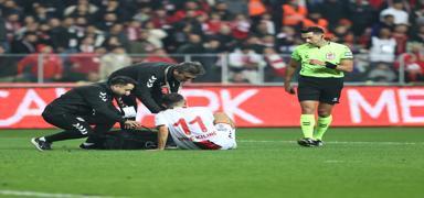 Samsunspor, Emre Kln'n dizinin fotorafn paylat