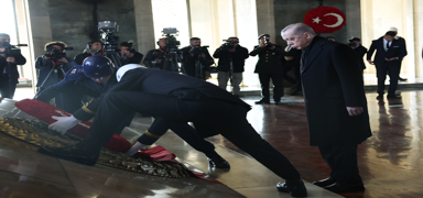 Cumhurbakan Erdoan'dan 10 Kasm mesaj