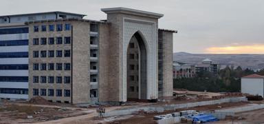 37 metrelik dev kap 8 asr ncesinin izlerini tayor
