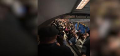 Metro istasyonunda yryen merdiven arzas younlua neden oldu